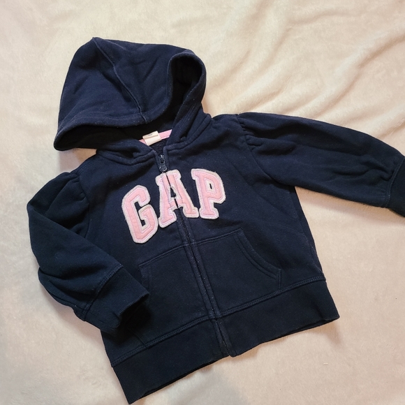 🌻 Donating Soon 🌻 Gap hoodie 18-24 months - Picture 3 of 8